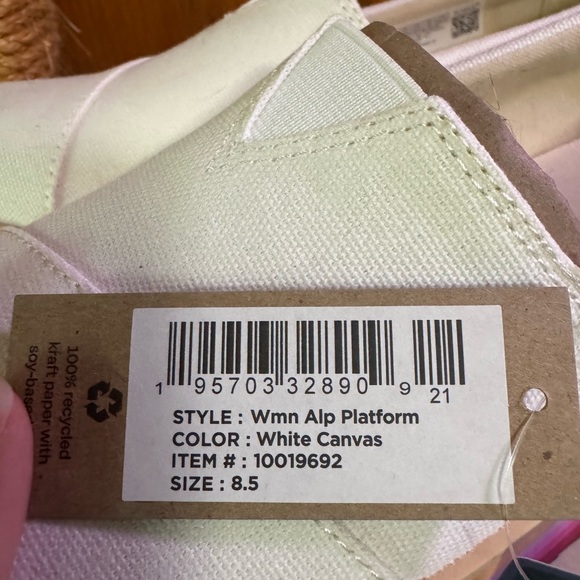 Toms Alpargatas White and Pink Platform Slip-Ons 8.5 - NWT - Picture 7 of 9